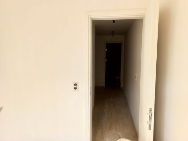 VENDO 4 REGIOS DUPLEX  EN MORENO (AUT. 322)