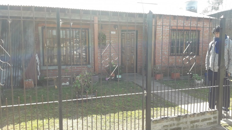 IMPERDIBLE  HERMOSA CASA CON TERRENO EN - LA REJA GRANDE - CERCA ESCUELA Y COLECTIVO (AUT. 249)