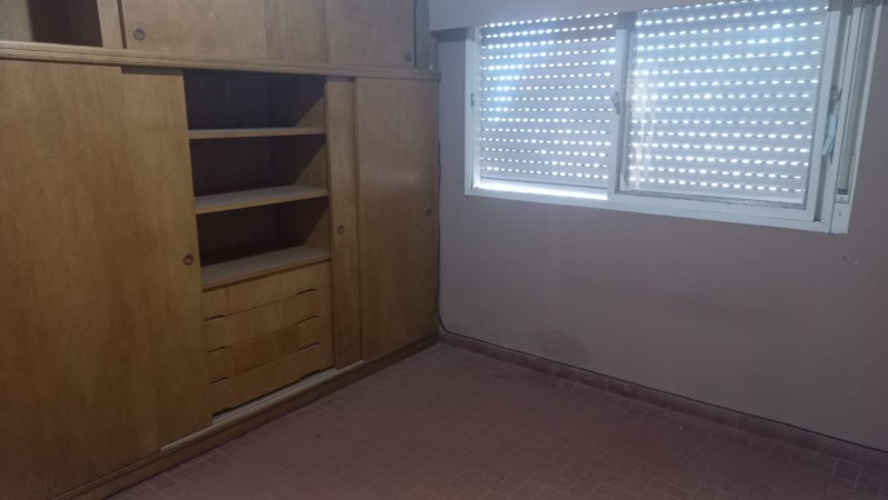 (AUT 358) BARRIO SAN JOSE, MORENO. EXCELENTE VIVIENDA CON TERRENO Y ESCRITURA (TODOS LOS SERVICIOS)