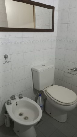 (AUT 358) BARRIO SAN JOSE, MORENO. EXCELENTE VIVIENDA CON TERRENO Y ESCRITURA (TODOS LOS SERVICIOS)