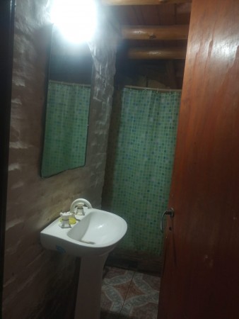 AUT (386)  BARRIO EL DESEO SEGUNDO, LOCALIDAD DE LA REJA, MORENO VENDO CASA DE MATERIAL CON TERRENO