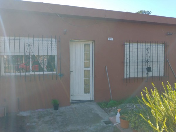 (AUT. 390) VENDO HERMOSA CASA EN BARRIO LA PERLITA, MORENO