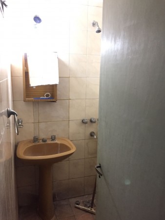 (AUT. 393) S E   A L Q U I L O       REGIO LOCAL COMERCIAL SOBRE AV. MARCOS DEL BUENO  716 DEL B° LA PERLITA MORENO