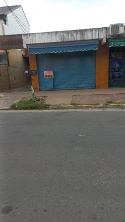 EN ALQUILER AMPLIO LOCAL COMERCIAL,  EXCELENTE UBICACIÓN, SOBRE CALLE CONCEJAL PELLICO 1849, ULTIMO LOCAL DISPONIBLE EN LA ZONA, IDEAL TODO RUBRO