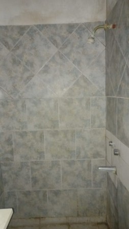 R E S  E R V A  D A .    (AUT. 403) ALQUILO DEPARTAMENTO P.B. TIPO CASA CON PATIO: 2 DORMITORIO, COCINA-COMEDOR, BAÑO, GALERIA CERRADA EN BARRIO SAN JOSÉ, CALLE GUATEMALA 5255