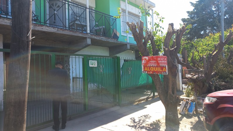 ALQUILO REGIO DEPARTAMENTO CON 3 DORMITORIOS CALLE SARA JUSTO 522 BARRIO 25 DE MAYO, MORENO