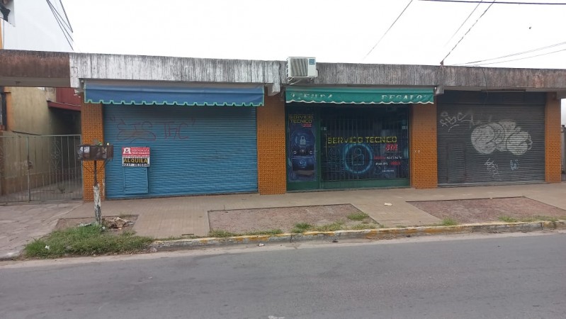EN ALQUILER AMPLIO LOCAL COMERCIAL,  EXCELENTE UBICACIÓN, SOBRE CALLE CONCEJAL PELLICO 1849, ULTIMO LOCAL DISPONIBLE EN LA ZONA, IDEAL TODO RUBRO