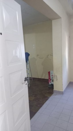ALQUILO LOCAL COMERCIAL O VIVIENDA FAMILIAR UBICADO EN LA CALLE VEDIA Y MITRE 3767 BARRIO JARDINES DE MORENO 