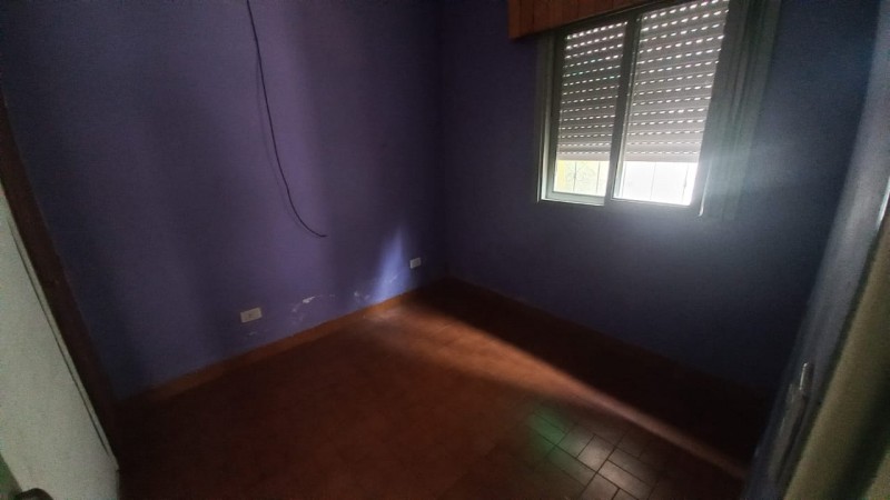  ( A L Q U I L A D O ) HERMOSA PROPIEDAD CON 2 DORMITORIOS SOBRE AVENIDA MARCOS DEL BUENO 1044 BARRIO LA PERLITA