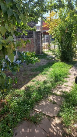 R E S  E R V A  D A .    (AUT. 403) ALQUILO DEPARTAMENTO P.B. TIPO CASA CON PATIO: 2 DORMITORIO, COCINA-COMEDOR, BAÑO, GALERIA CERRADA EN BARRIO SAN JOSÉ, CALLE GUATEMALA 5255