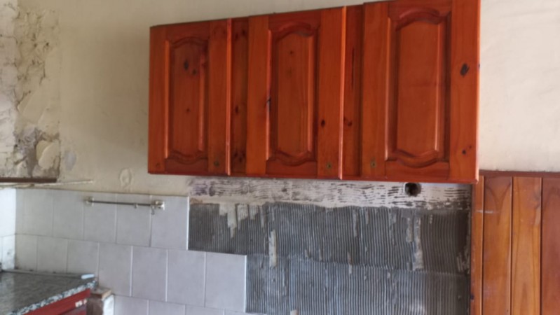 R E S  E R V A  D A .    (AUT. 403) ALQUILO DEPARTAMENTO P.B. TIPO CASA CON PATIO: 2 DORMITORIO, COCINA-COMEDOR, BAÑO, GALERIA CERRADA EN BARRIO SAN JOSÉ, CALLE GUATEMALA 5255
