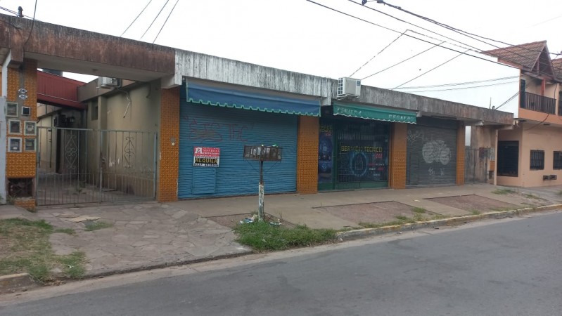 EN ALQUILER AMPLIO LOCAL COMERCIAL,  EXCELENTE UBICACIÓN, SOBRE CALLE CONCEJAL PELLICO 1849, ULTIMO LOCAL DISPONIBLE EN LA ZONA, IDEAL TODO RUBRO