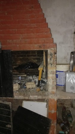 R E S  E R V A  D A .    (AUT. 403) ALQUILO DEPARTAMENTO P.B. TIPO CASA CON PATIO: 2 DORMITORIO, COCINA-COMEDOR, BAÑO, GALERIA CERRADA EN BARRIO SAN JOSÉ, CALLE GUATEMALA 5255