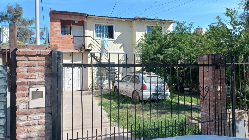 R E S  E R V A  D A .    (AUT. 403) ALQUILO DEPARTAMENTO P.B. TIPO CASA CON PATIO: 2 DORMITORIO, COCINA-COMEDOR, BAÑO, GALERIA CERRADA EN BARRIO SAN JOSÉ, CALLE GUATEMALA 5255