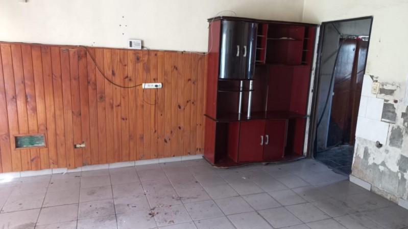 R E S  E R V A  D A .    (AUT. 403) ALQUILO DEPARTAMENTO P.B. TIPO CASA CON PATIO: 2 DORMITORIO, COCINA-COMEDOR, BAÑO, GALERIA CERRADA EN BARRIO SAN JOSÉ, CALLE GUATEMALA 5255