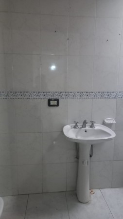 ALQUILO REGIO DEPARTAMENTO CON 3 DORMITORIOS CALLE SARA JUSTO 522 BARRIO 25 DE MAYO, MORENO