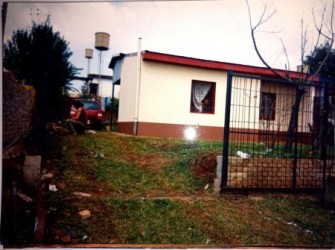 (AUT 357) JARDIN  AMERICA,  VENDO CASA DE MATERIAL (O PERMUTO POR CASA EN BUENOS AIRES)
