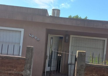(AUT 358) BARRIO SAN JOSE, MORENO. EXCELENTE VIVIENDA CON TERRENO Y ESCRITURA (TODOS LOS SERVICIOS)
